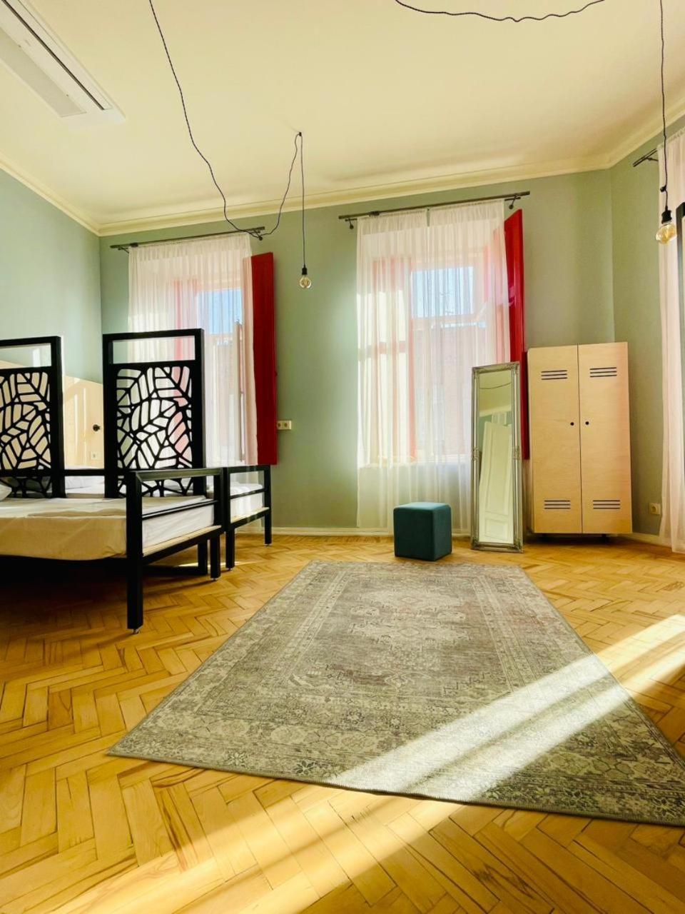 Communa Good Vibes Tbilisi Exterior photo